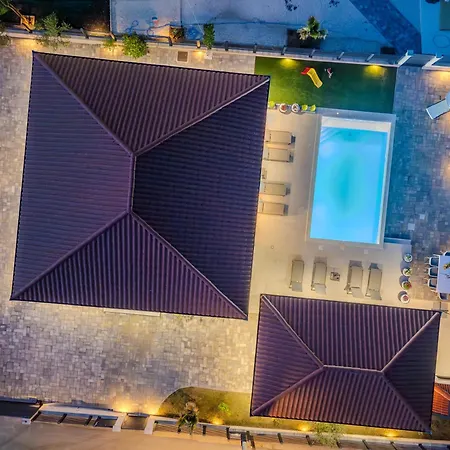 House With A Swimming Pool - Zadar - 24747 度假居 普利拉卡